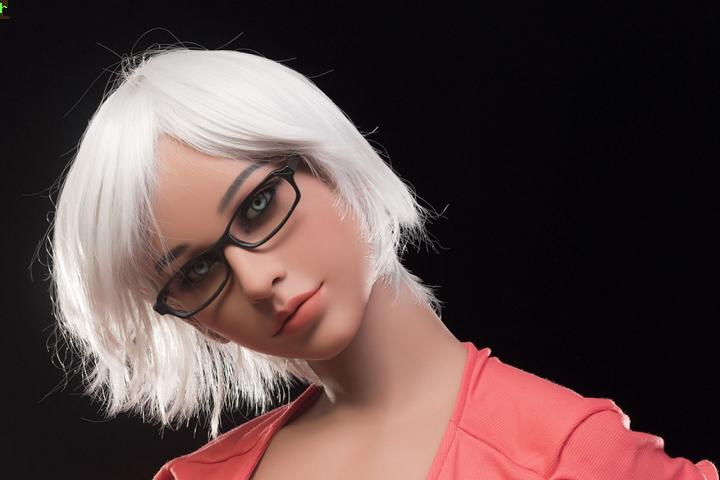 Why Should Everyone Buy California Sex Dolls