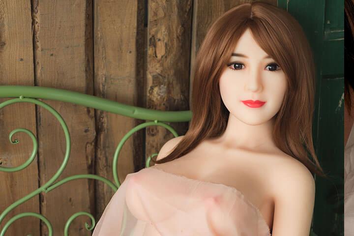 Realistic Girl Dolls Respond Positively To Human Touch