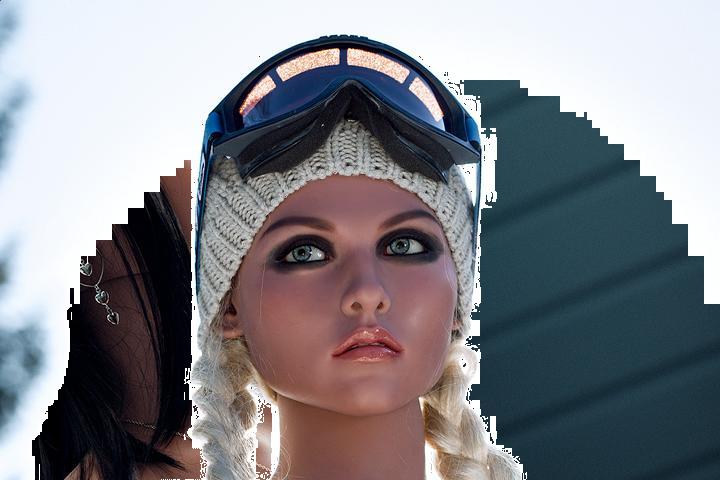 Pregnant Sex Doll Help People Find Unachievable Friendships
