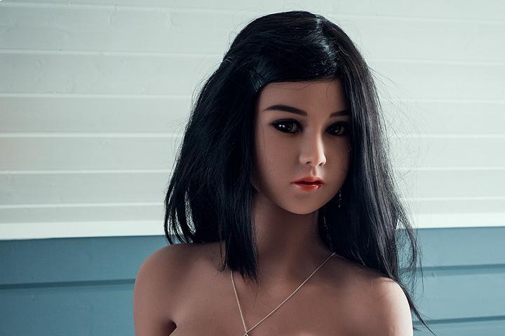 Petite Sex Doll Will Never Hurt