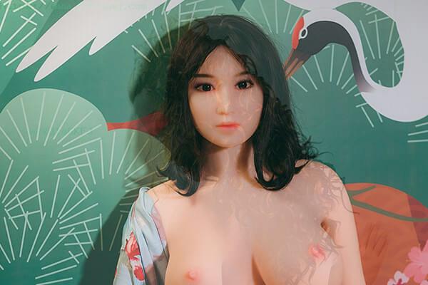 vibrating sex doll