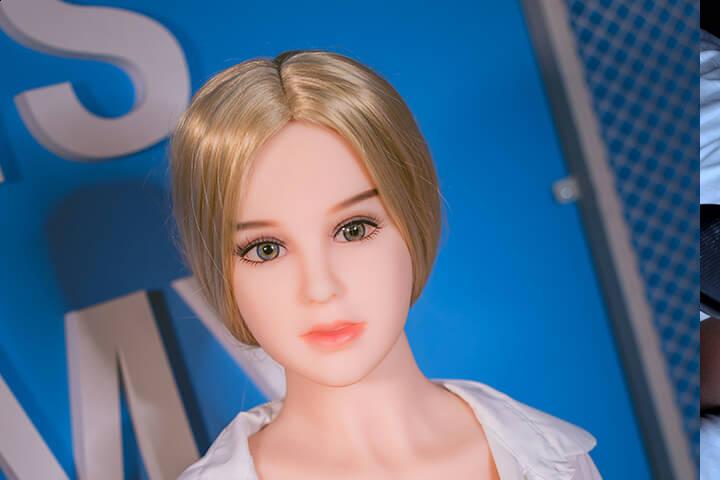 sex with silicon doll