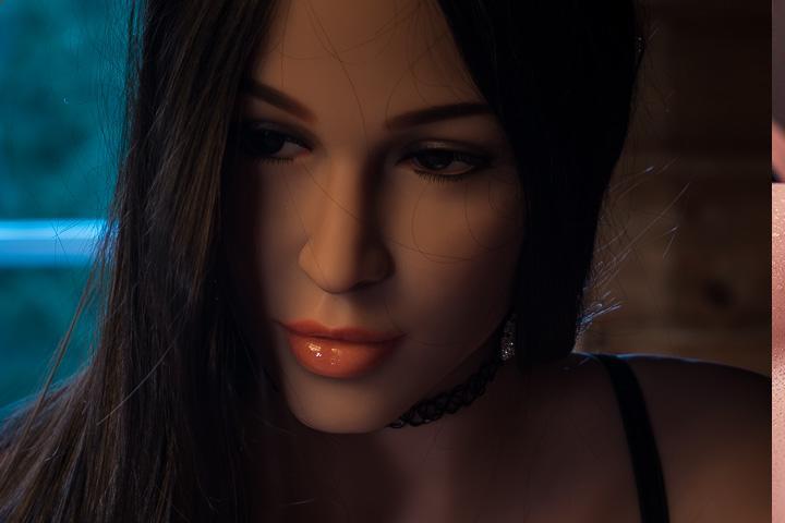 miley cyrus sex doll