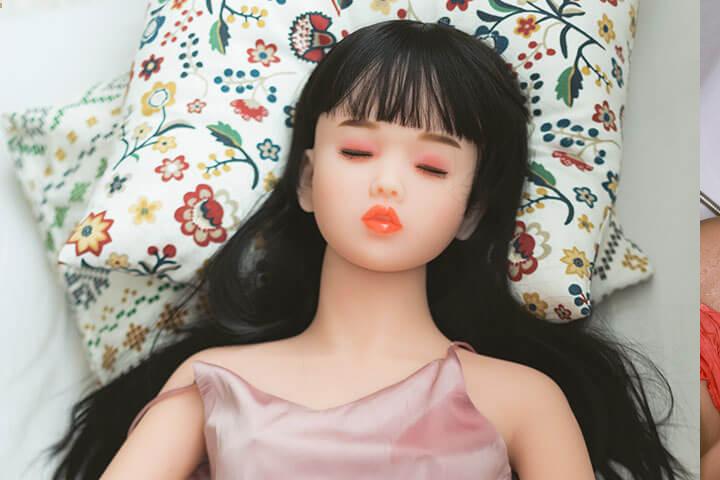 miniature sex doll